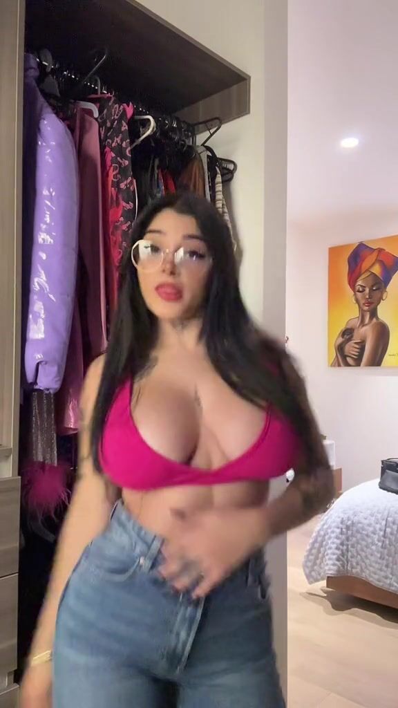 Beautiful Karely Ruiz Shows Cleavage In Sexy Pink Bikini Top And