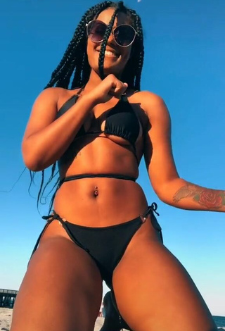 1. Captivating Aanaejha Jordan in Black Bikini