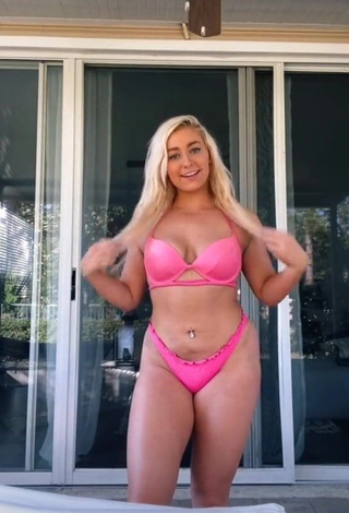 Sweetie Alexandria Knight in Pink Lingerie