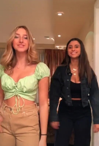 1. Hot Ally Jenna Shows Cleavage in Light Green Crop Top