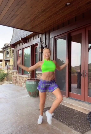 Fine Altasweet in Sweet Lime Green Crop Top while doing Dance