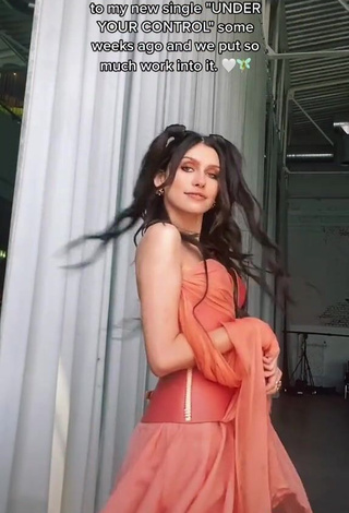 3. Erotic Ana Lisa Kohler Shows Cleavage in Peach Dress