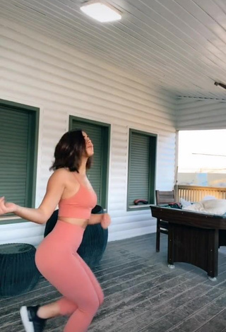 1. Irresistible Angel Baranes in Pink Leggings and Bouncing Boobs