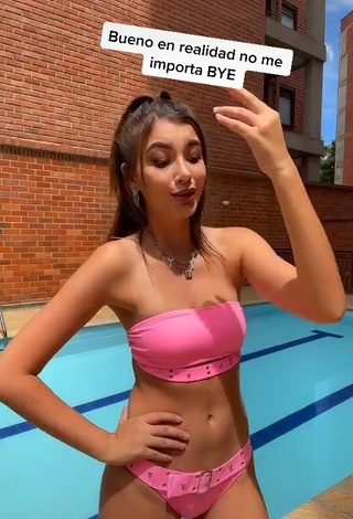 3. Irresistible Luisa María Restrepo in Pink Bikini at the Pool