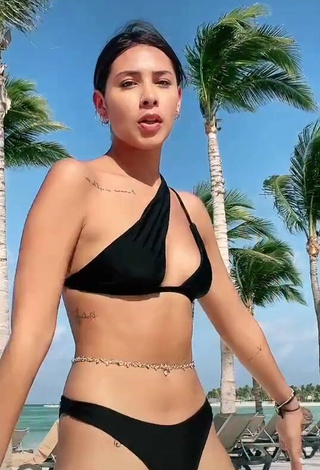 2. Alexia García Looks Alluring in Black Bikini at the Beach