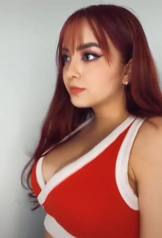 Abril Abdamari Garza Alonso Demonstrates Magnetic Cleavage