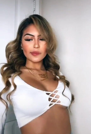 3. Wonderful Desiree Montoya Shows Cleavage in White Crop Top