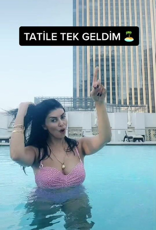 3. Erotic Eylem Şahin Shows Cleavage in Bikini Top at the Pool