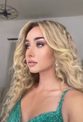 Hannah El-Zahed (@hannahelzahed) - Porn Videos from TikTok