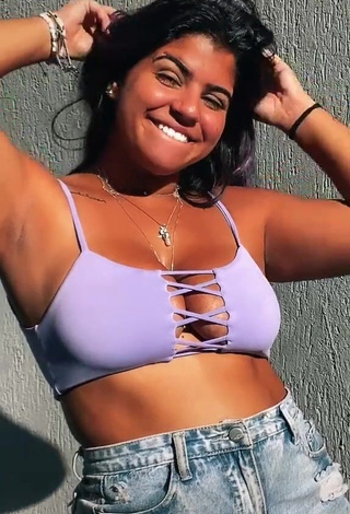 1. Sweetie Julia Antunes Shows Cleavage in Purple Crop Top