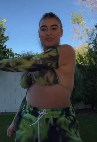 3. Erotic Kalani Hilliker Braless and Bouncing Boobs