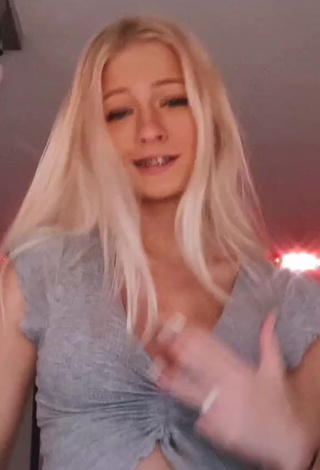 Kayla Polek (@kaylavoid) - Porn Videos from TikTok