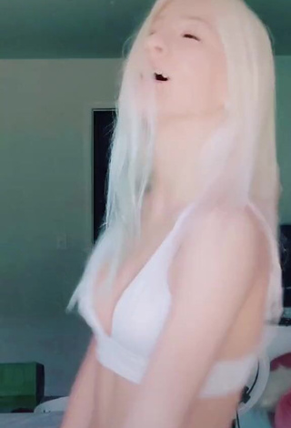 3. Erotic Kayla Polek Shows Cleavage in White Crop Top and Bouncing Boobs