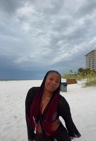 Erotic Keara Wilson in Crop Top at the Beach