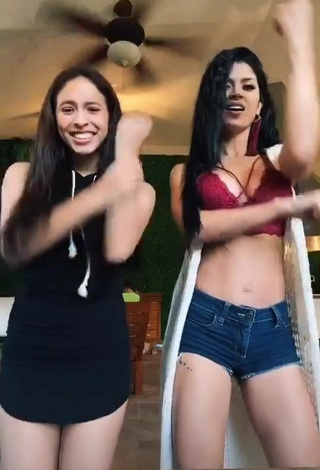 3. Sexy Kimberly Flores in Crop Top