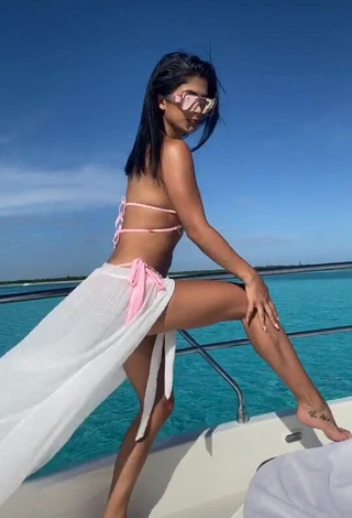 1. Hottie Kimberly Flores in Pink Bikini Top on a Boat