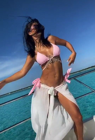 3. Hottie Kimberly Flores in Pink Bikini Top on a Boat