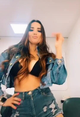 Hot Rosángela Espinoza Shows Cleavage in Black Bikini Top and Bouncing Boobs