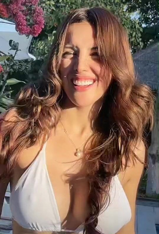 Alluring Rosángela Espinoza Shows Cleavage in Erotic Bikini