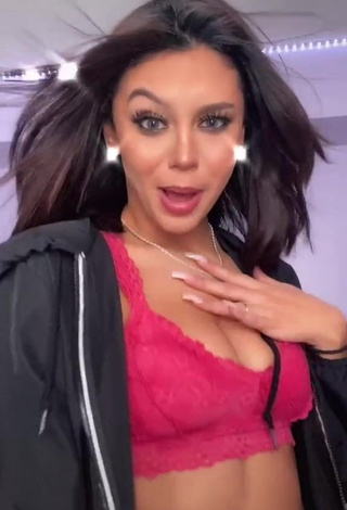 1. Breathtaking Rosee_20 Shows Cleavage in Red Crop Top and Bouncing Boobs