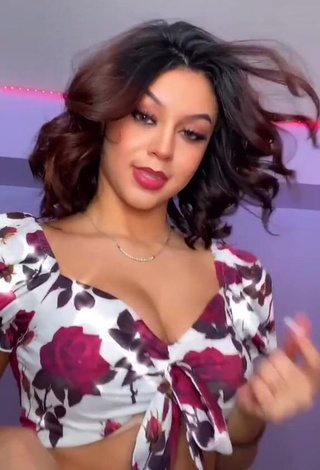 Beautiful Rosee_20 Shows Cleavage in Sexy Floral Crop Top and Bouncing Boobs