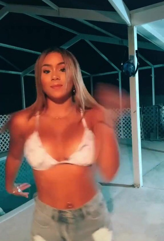 3. Irresistible Shayla Marie Shows Cleavage in Bikini Top and Bouncing Boobs