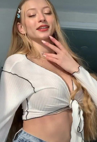 3. Sweet Sophia Diamond Shows Cleavage in Cute White Crop Top