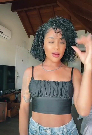 3. Hot Sthefane Matos in Black Crop Top and Bouncing Tits