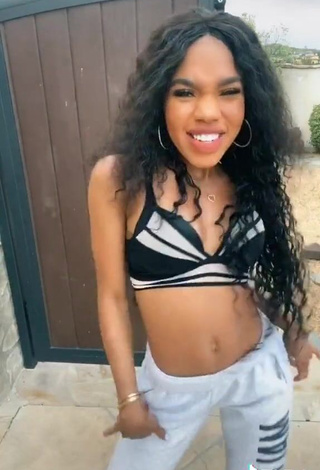 Captivating Teala Dunn Shows Cleavage in Sport Bra