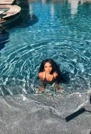 2. Wonderful Teala Dunn Shows Butt at the Pool