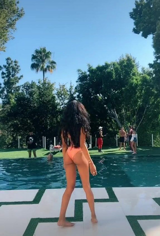 3. Irresistible Teala Dunn Shows Butt at the Swimming Pool