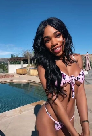 1. Sexy Teala Dunn Shows Butt at the Swimming Pool (Side Boob)