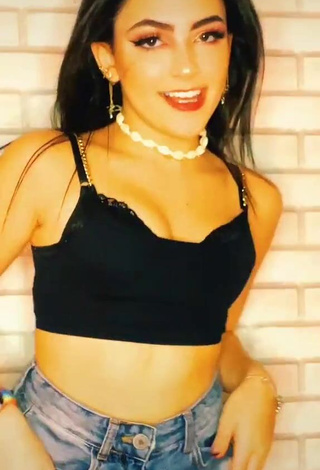 Hot Vivi in Black Crop Top