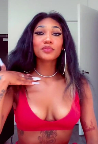 1. Irresistible Bria Alana Shows Cleavage in Red Crop Top