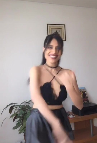 Really Cute XENA in Crop Top and Bouncing Tits