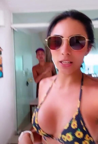 Hot Isadora Nogueira Shows Cleavage in Floral Bikini