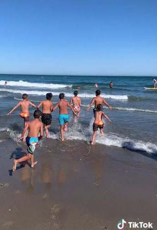 3. Erotic Larevuelta in Floral Bikini at the Beach