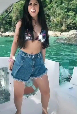 1. Hot Le Azevedo in Bikini Top on a Boat