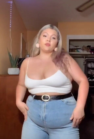 1. Alluring Lexie Lemon Shows Cleavage in Erotic White Crop Top and Bouncing Boobs