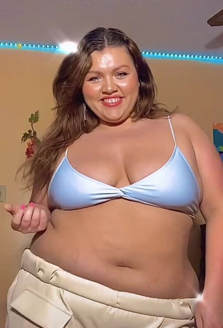 Really Cute Lexie Lemon Shows Cleavage in Blue Bikini Top and Bouncing Boobs