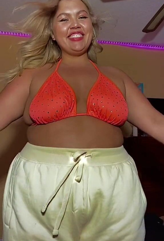 1. Erotic Lexie Lemon in Electric Orange Bikini Top and Bouncing Breasts