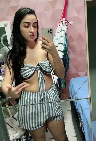 Erotic Luluty in Striped Crop Top