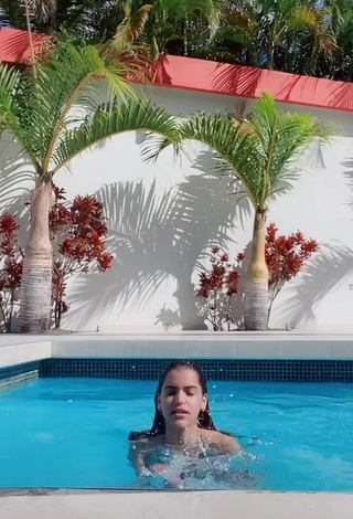 Erotic Melissa Rodriguez in Bikini Top at the Pool