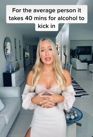 Sasha Morpeth (@sashamorpeth) - Porn Videos from TikTok