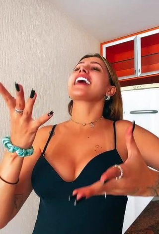 Ca Garcia (@carolzinhaa) - Porn Videos from TikTok