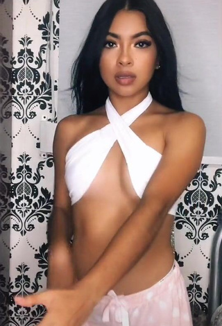 1. Irresistible Dayana in White Crop Top (Underboob)