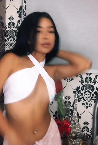 2. Irresistible Dayana in White Crop Top (Underboob)