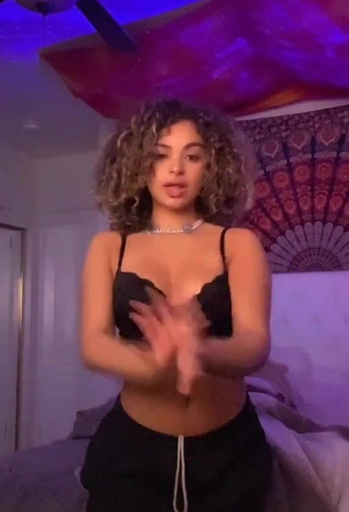 1. Erotic Devenity Perkins in Black Bra and Bouncing Tits