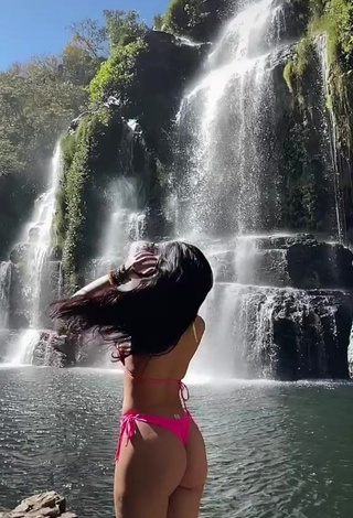 Adorable Dine Azevedo Shows Butt at the Beach