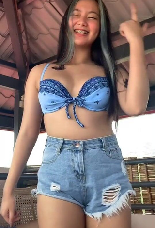 3. Irresistible Vanessa Domingo Shows Cleavage in Bikini Top and Bouncing Tits